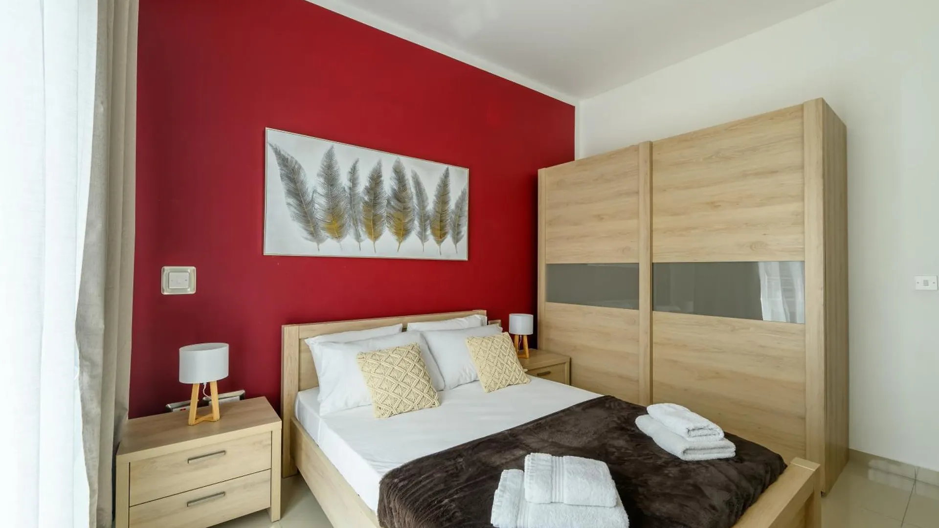 Breathtaking Penthouse Crimson Court B Apartment Is-Swieqi 0*,