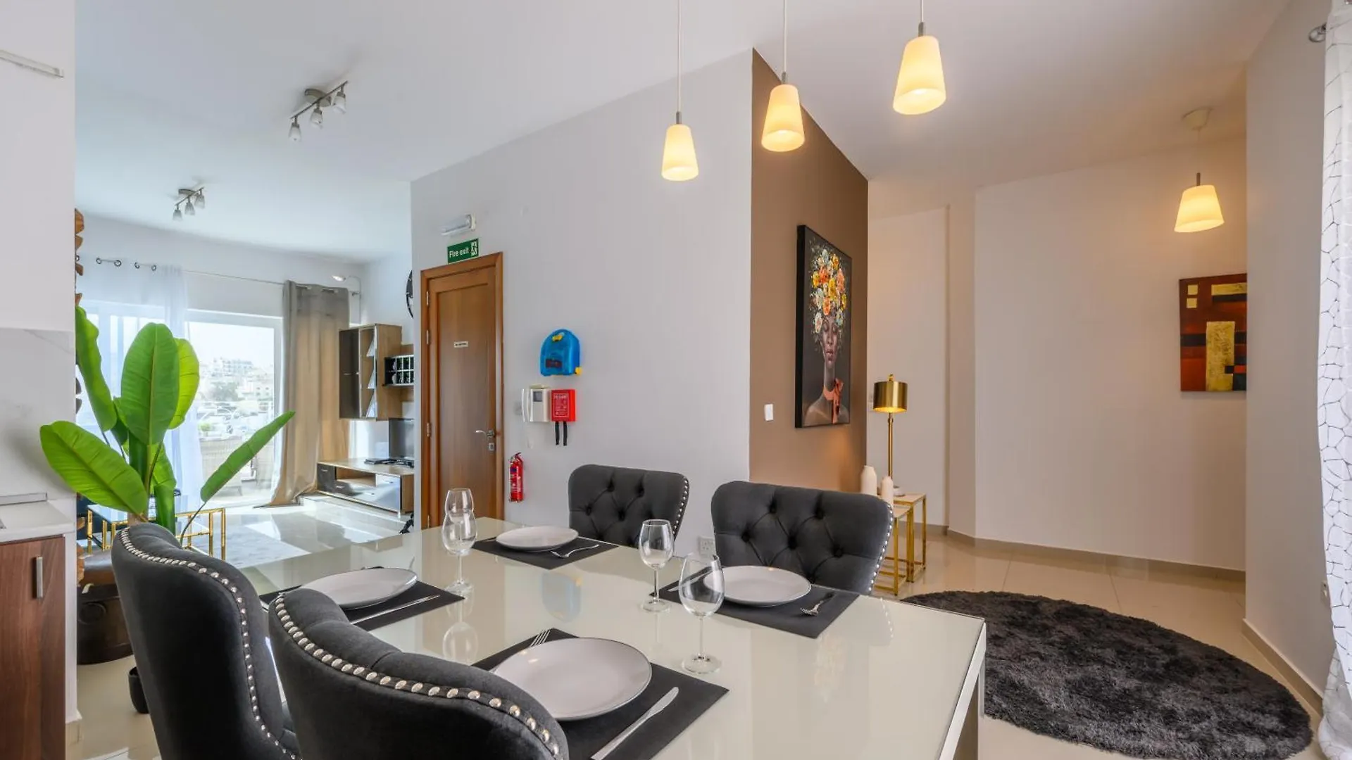 Breathtaking Penthouse Crimson Court B Apartment Is-Swieqi