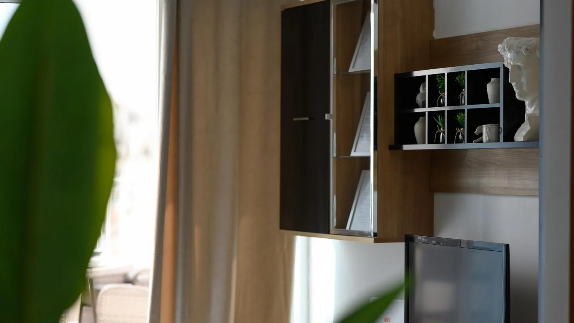 Breathtaking Penthouse Crimson Court B Apartment Is-Swieqi Malta